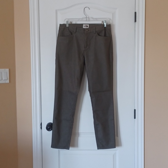 The North Face women's casual pants - Picture 5 of 5